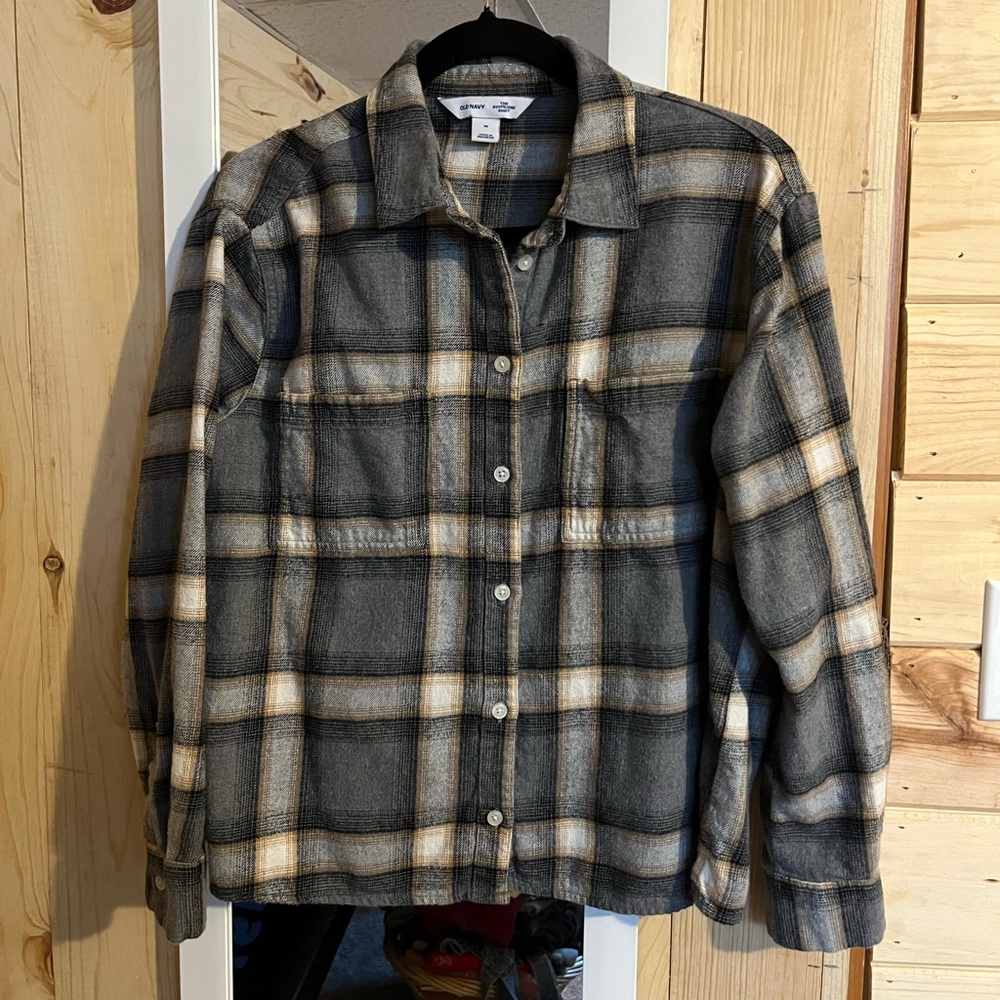 Old Navy Boyfriend Flannel 100% Cotton Grey Cream White